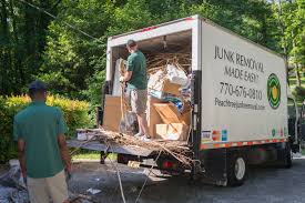 Best Commercial Junk Removal  in Bladenboro, NC
